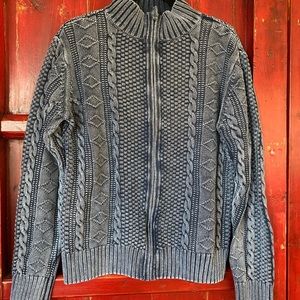 Blue cable knit sweater, blue wash size large